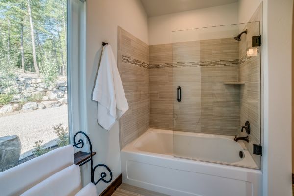 Tub Conversion Service in Cuyahoga Falls